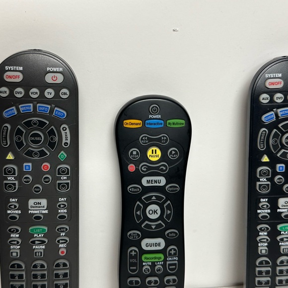 remote control Lot Replacement for Time Warner Cable Spectrum and AT&T U-Verse - Picture 6 of 13